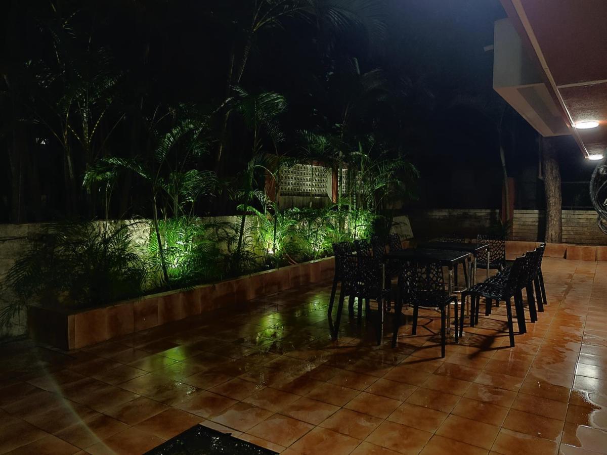 Sunstone Villa Lonavala Luaran gambar