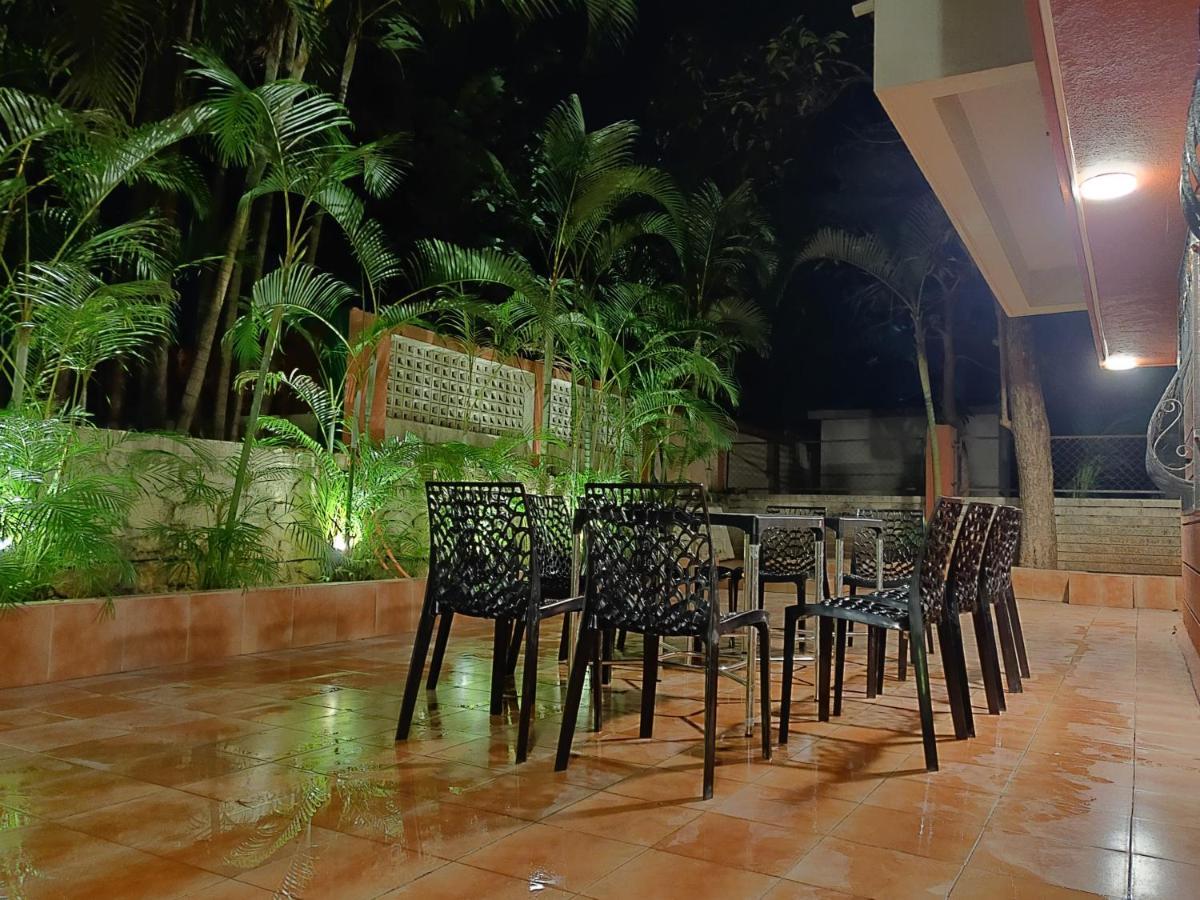Sunstone Villa Lonavala Luaran gambar